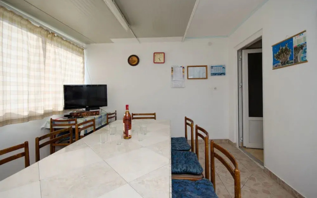 Apartment Stojna