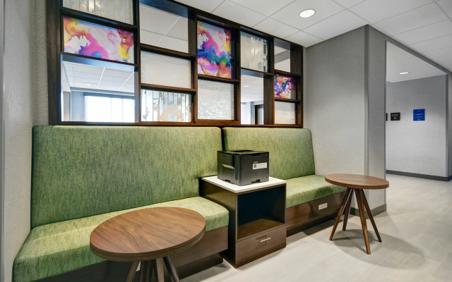 Hampton Inn Cave City, KY