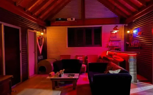 Great Couple and Family Country Cabin