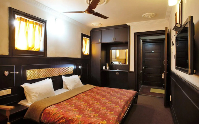 Hotel SADAF