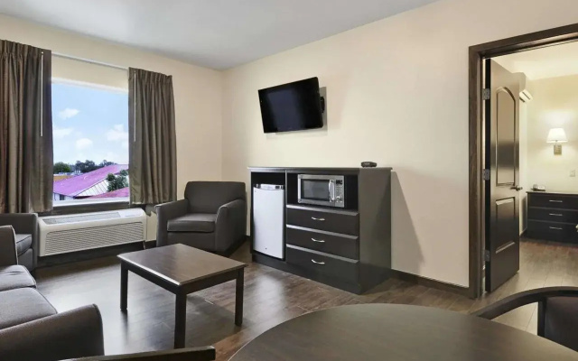 Travelodge Pharr