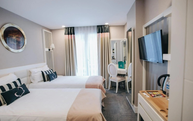 Mia Berre Hotels