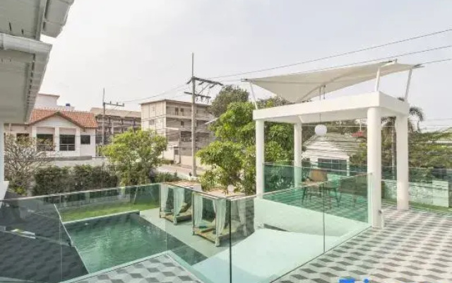 Stylish 2-Villa Combination by Hi At Home