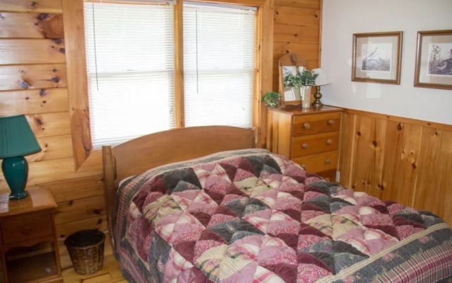 13 Serenity - 6 Br Cabin