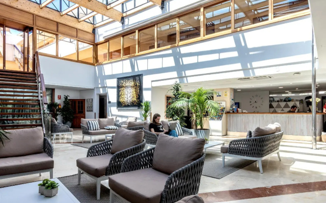 Aparthotel Duva