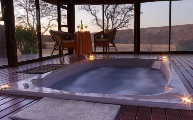 Kudumela Bush Lodge