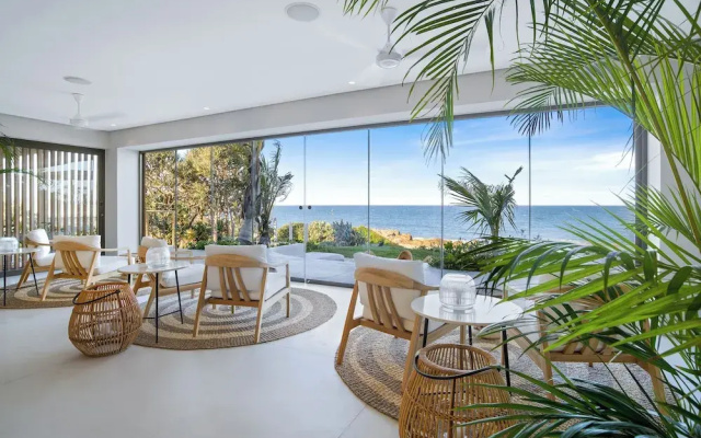 Sala Beach House