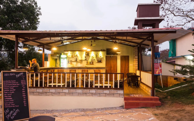 Hotel Hill Rock Goa