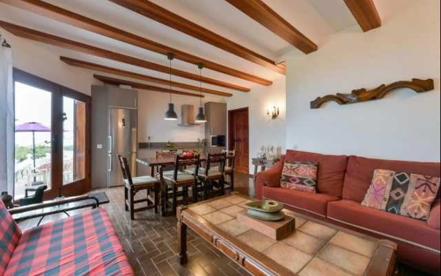 Preciosa Casa Con Chimenea En Arucas