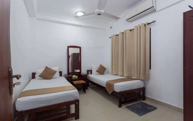 OYO 293 Akara Suites And Apartments