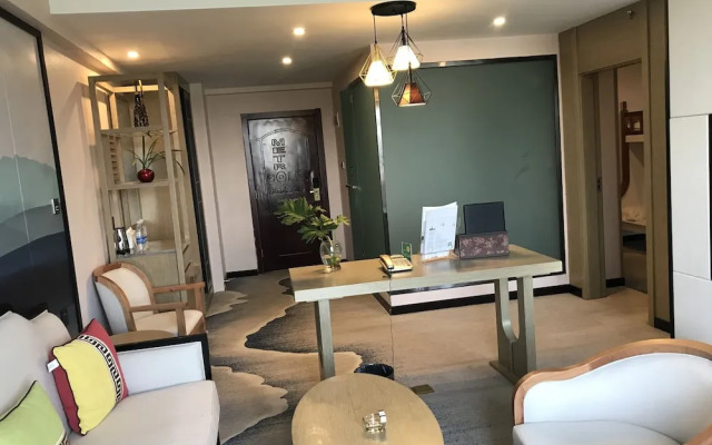 Metropolis Golf Hot Spring Hotel