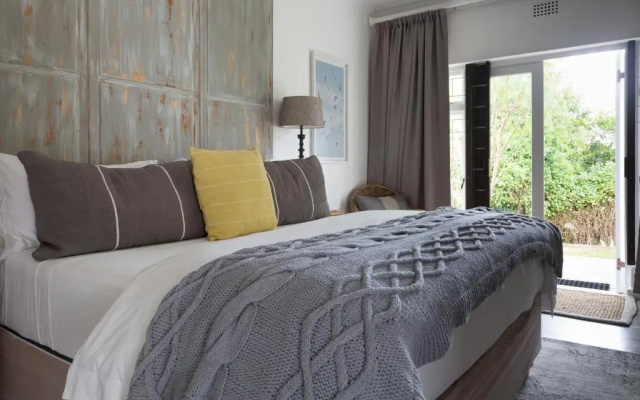Long Story Guest House