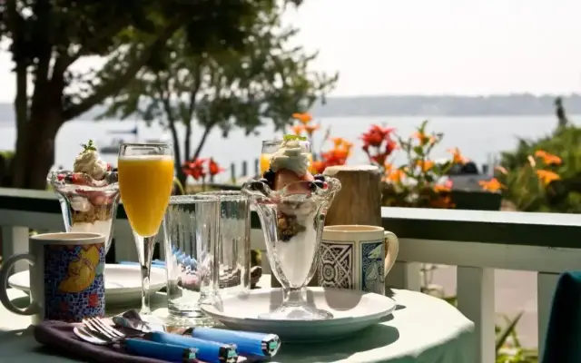 The Stirling House B&B Greenport
