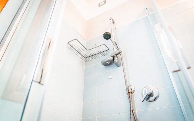 Tastefully Furnished Flat With Pool and Green Area