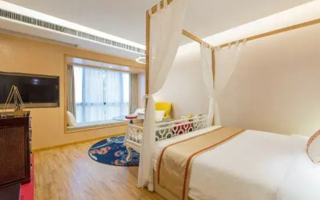 Home Plus Hotel (Chengdu Shuangliu International Airport)
