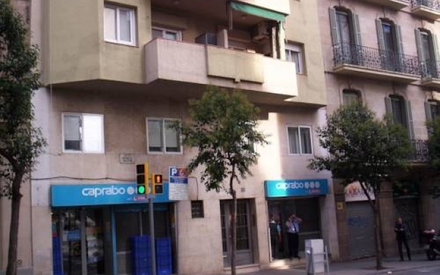 Отель Bed and Breakfast Donna Elena вид на фасад