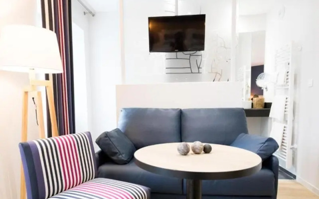 Logis Hotel Du Fronton-Agian