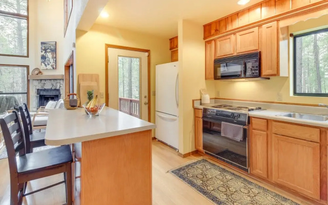 Spacious Pinetop-lakeside Home w/ Deck - Near Golf