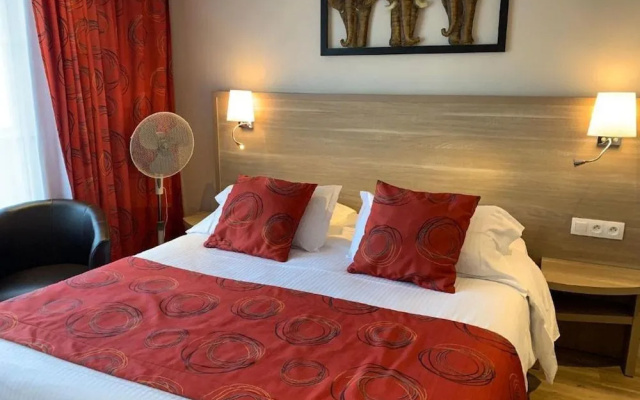 Contact Hôtel - Hôtel les Bleuets & SPA