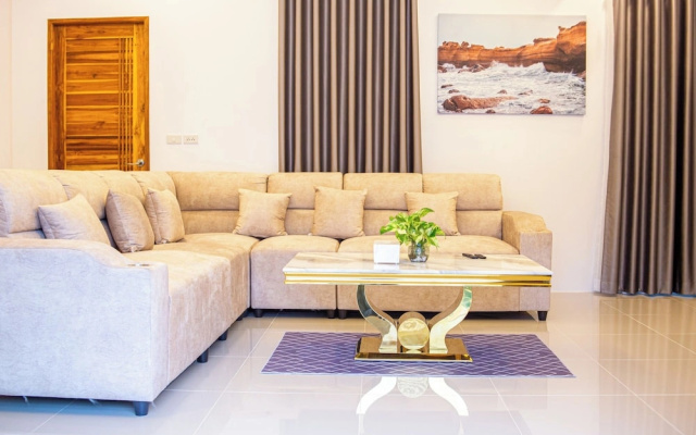 Samui Tropical Pool Villas