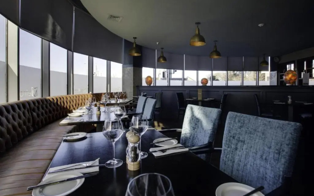 Metro Hotel & Apartments Dublin Airport