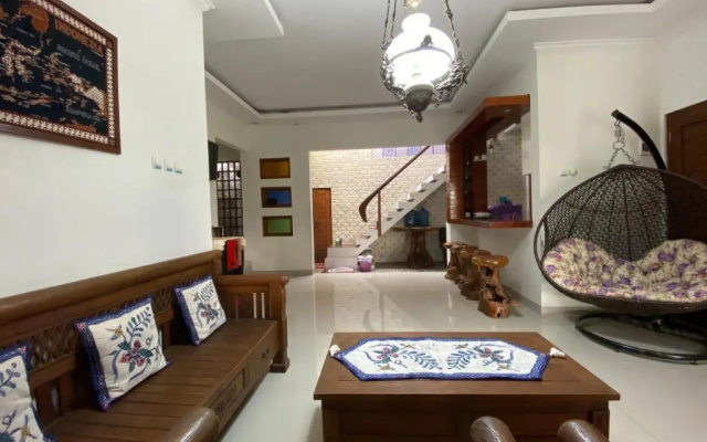 Rengganis Homestay