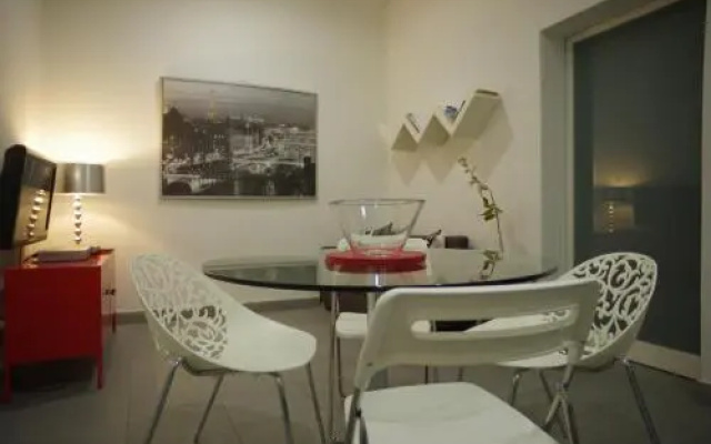 Simons Apartments