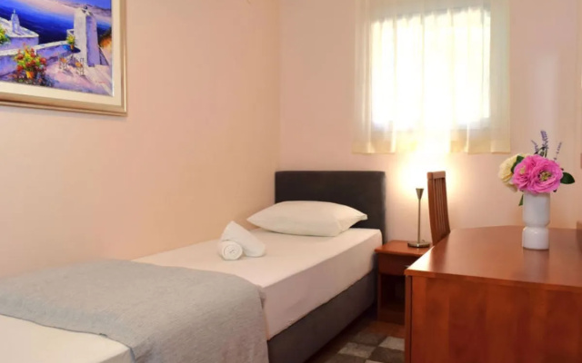 Matilde Beach Resort 39260