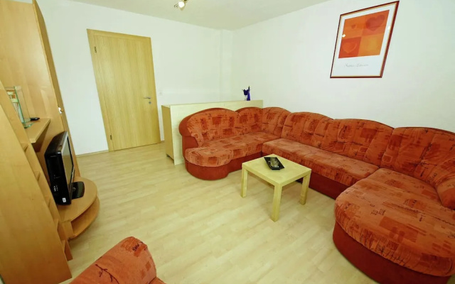 Spacious Apartment Near Ski Area in Fügenberg