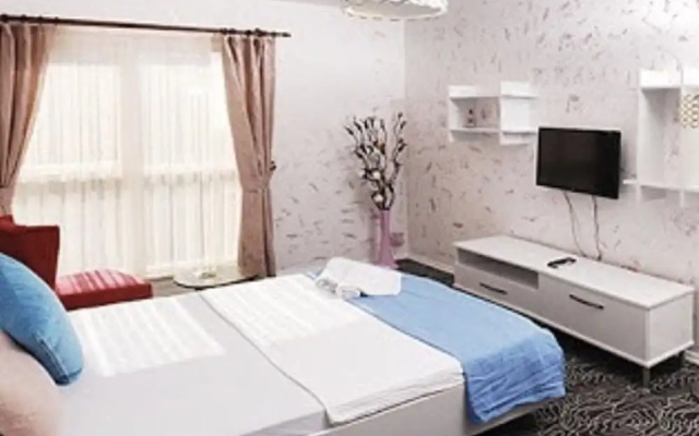 Live Suites