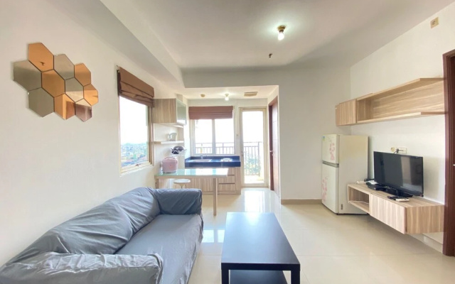 Bright & Stylish 2BR Hook Apartment At Sudirman Suites Bandung