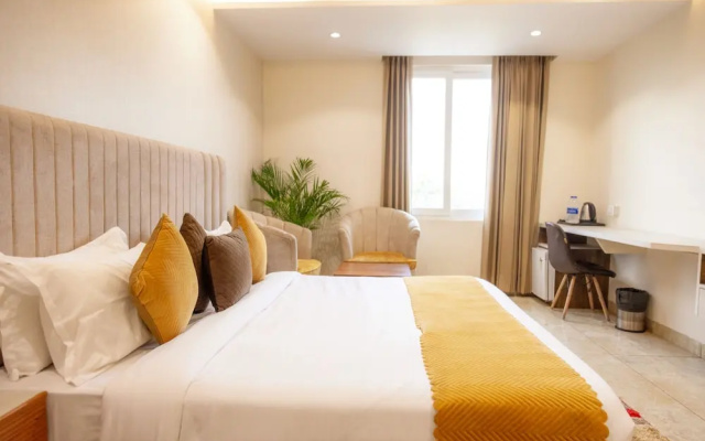 Hotel Eminence