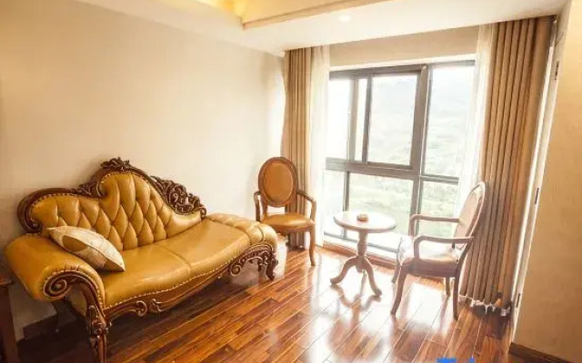 Kaiyang Tianping Hotel (High-speed Railway Station Jinhu Center)