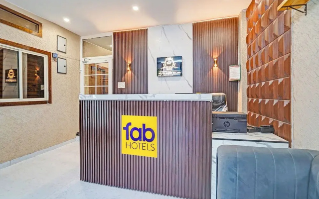Fabhotel Amrit Palace - Opp Skye Corporate park