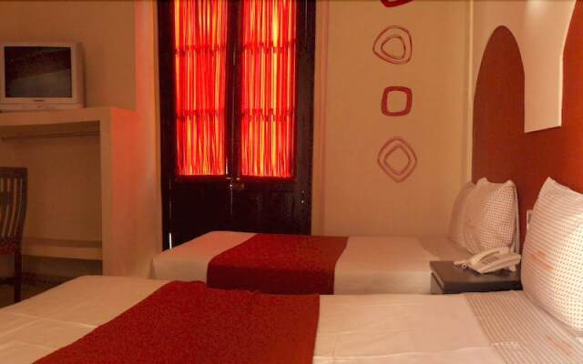 Hotel Jorge Alejandro комната для гостей