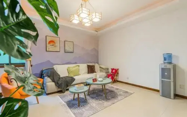 Xi'an Weiyang·Longshouyuan Subway Station· Locals Apartment 00141540