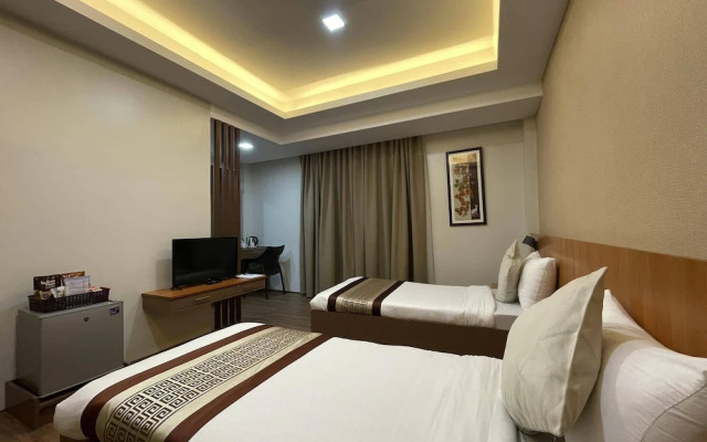 Sarojus Farmview Hotel