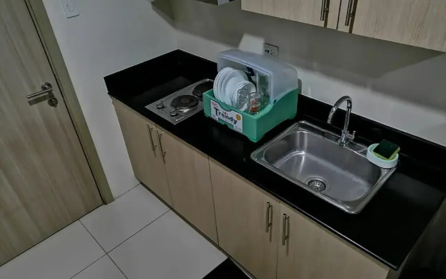 Cozy Urban Apartment in Pasay City