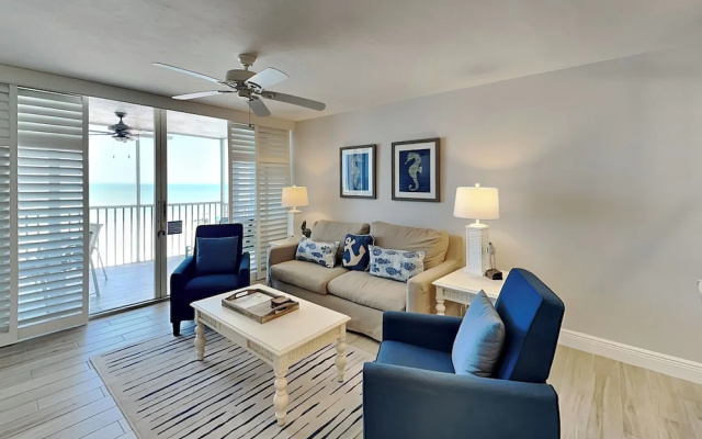 Estero Island Beach Villas by Distinctive Beach Rentals
