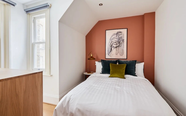 Stunning Knightsbridge Suites by Sonder