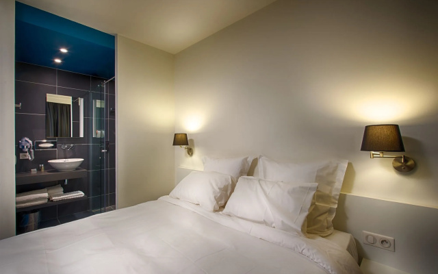 Le NexHotel