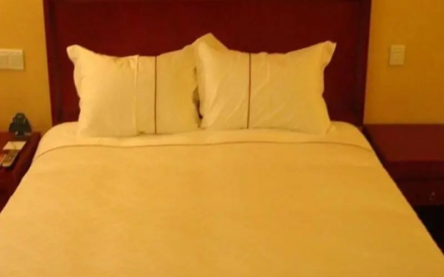 GreenTree Inn Xuzhou North Minzhu Road Hotel