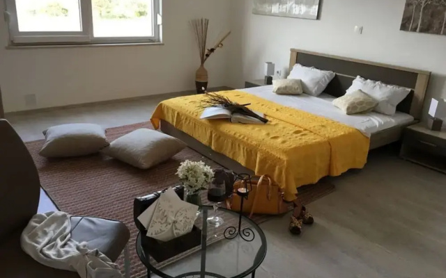New White Villa, 60 m2, Pool