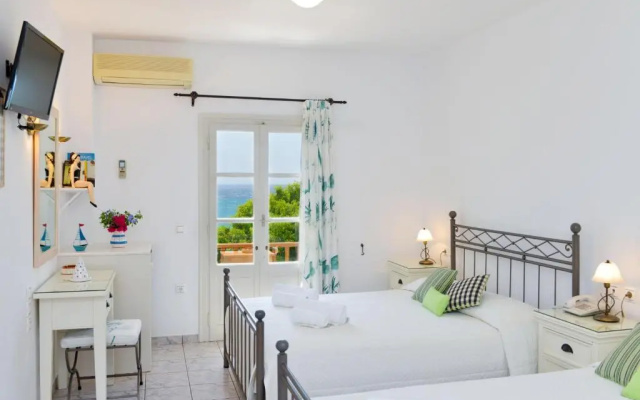 Efrosini Hotel