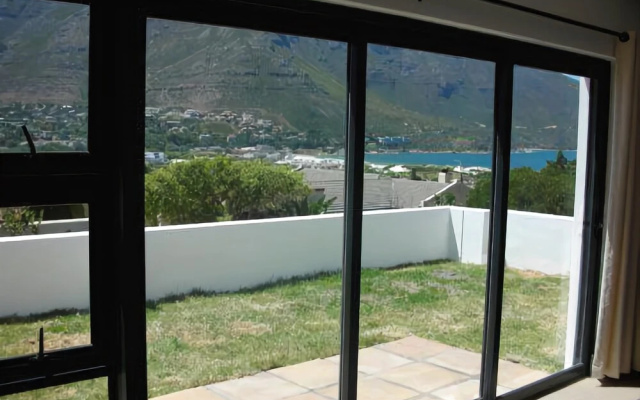 Hout Bay View