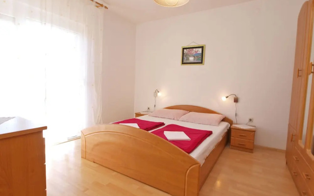 Apartments Silvia 143