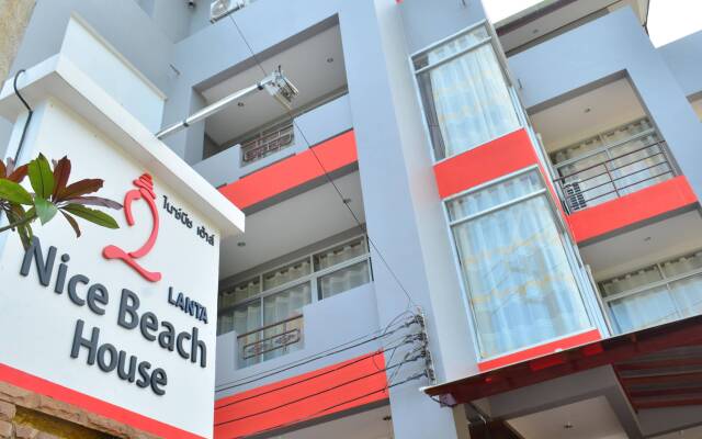 Отель Lanta Nice Beach House Ланта вид на фасад