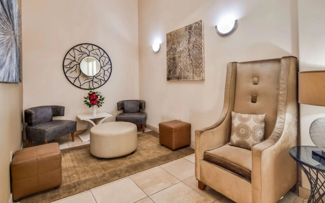 Best Western Plus Battle Ground Inn & Suites