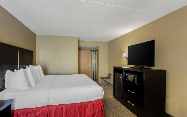 Best Western Harrisburg North Hotel
