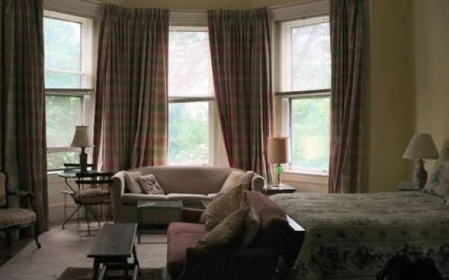 Beacon Hill Bed and Breakfast